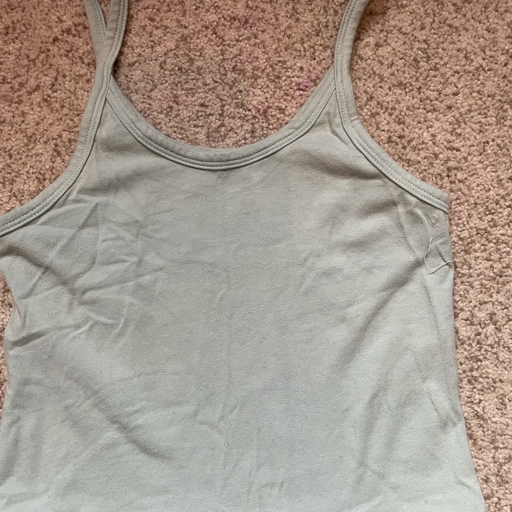 Arq cropped tank